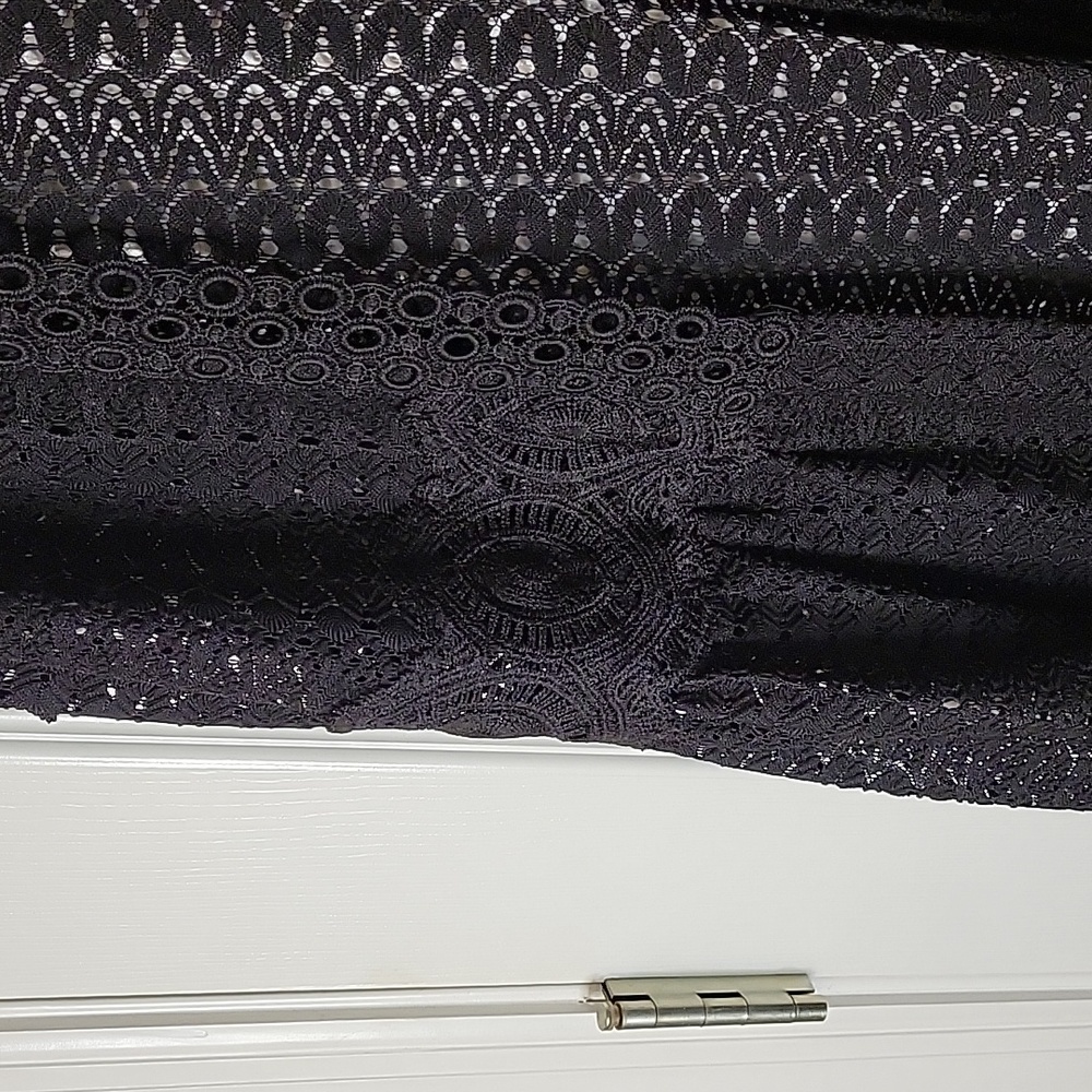 No Boundaries Lace Vest Junior XXL Black - Picture 3 of 5